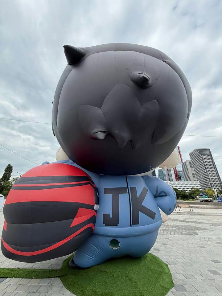 j1nzhu0o_'s tweet photo. Baby Jungkook is so cute in Hangang Park~🐰

by @Jungkook__China https://t.co/lFwYXwPZfO