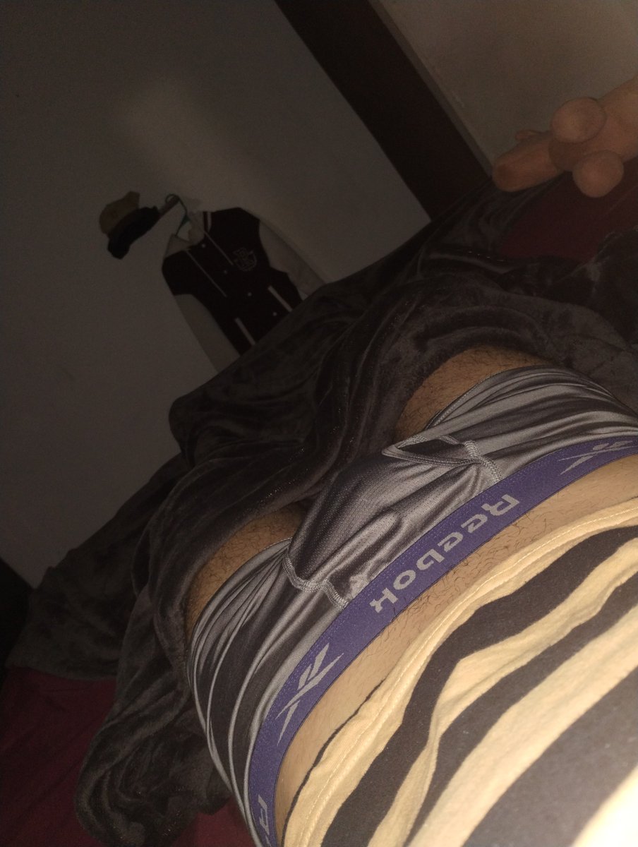 benezwyy's tweet photo. Todo lo que cabe en este boxer https://t.co/NYZchjywbm