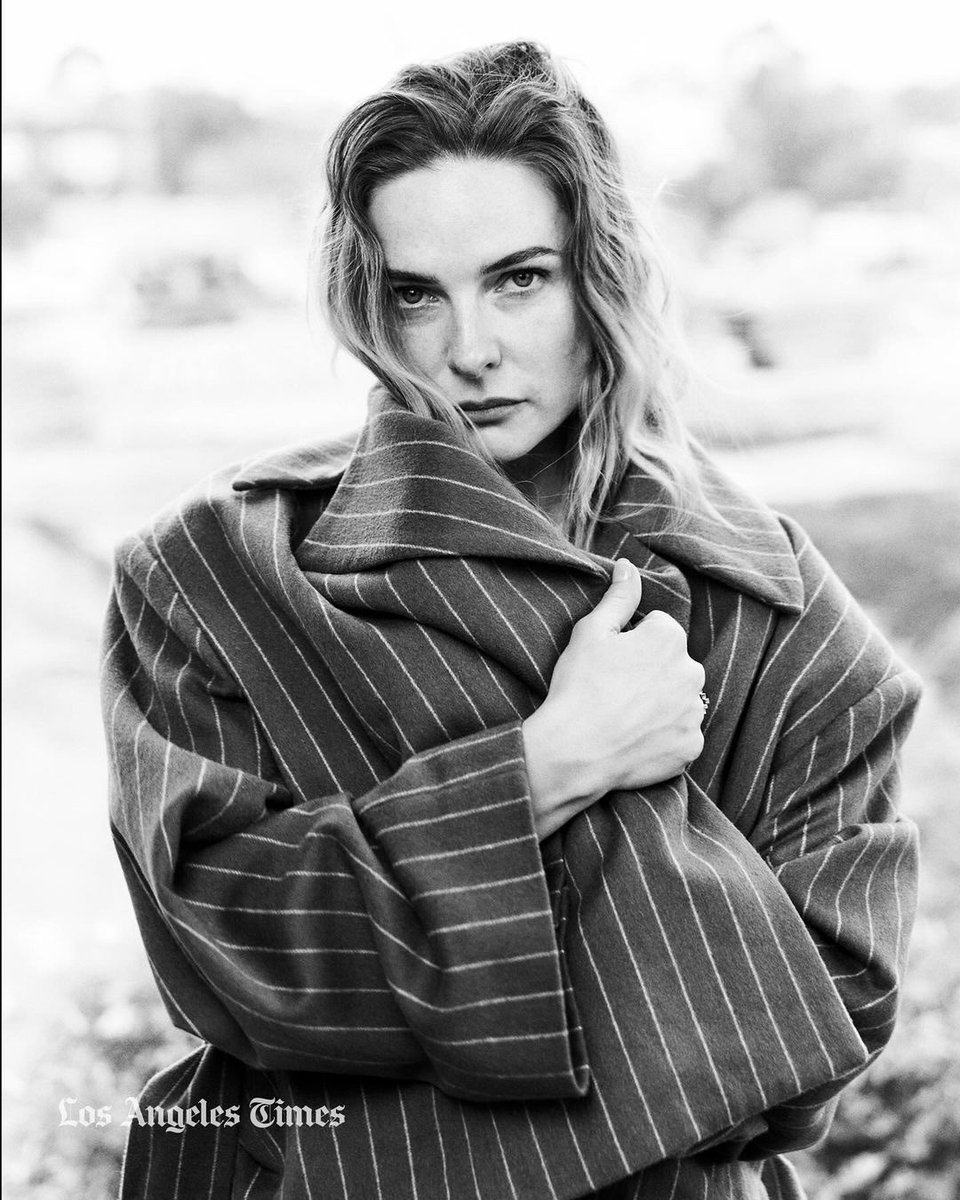 RebeccaFan14's tweet photo. Rebecca Ferguson | Black and White https://t.co/8GIjuZAlMo