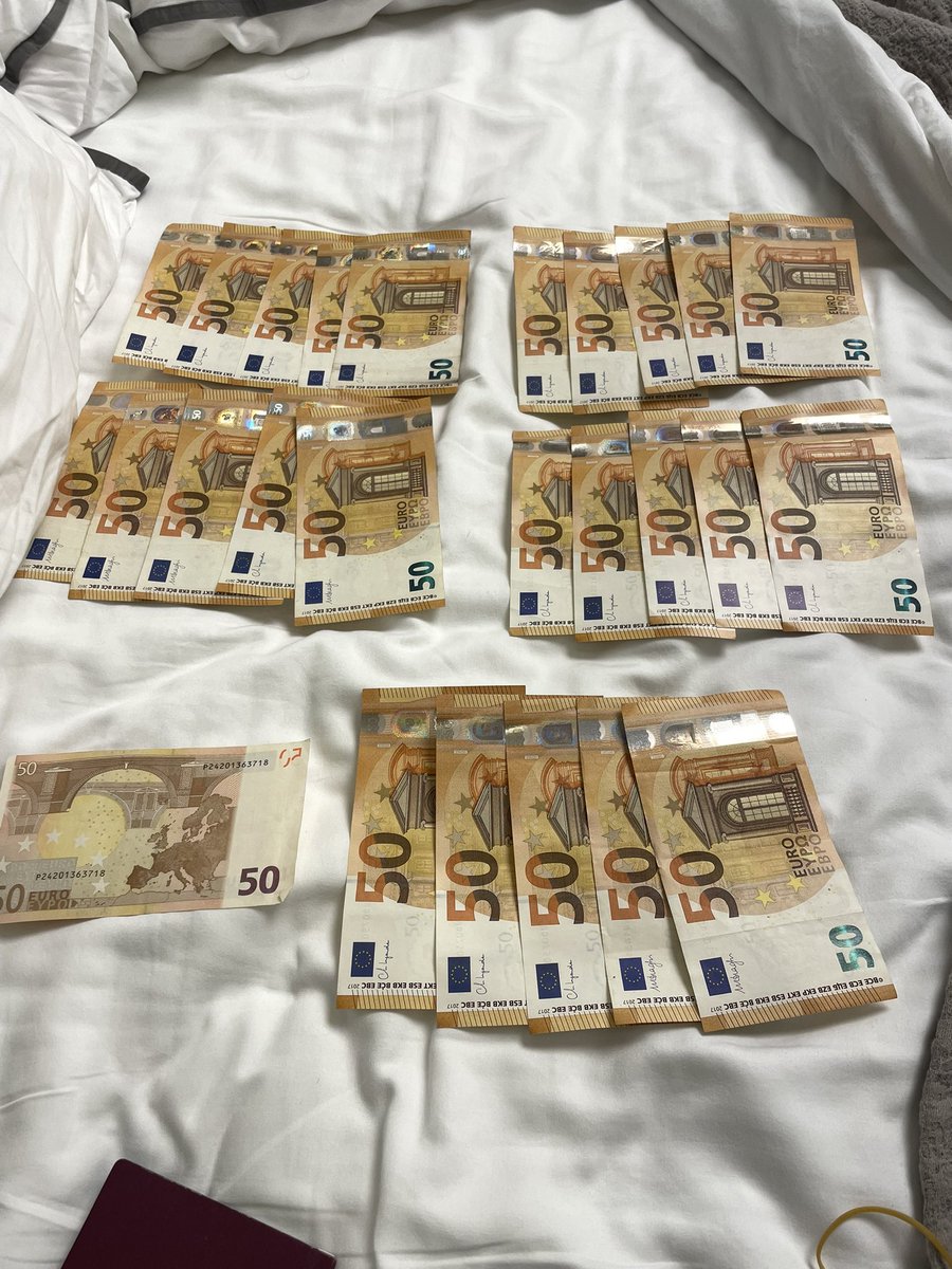 sunsetgambles's tweet photo. I made 200 euro this trip SO: 50$ GW DO THIS TO ENTER:

Like
Comment
Retweet
FOLLOW ME! 

Glgl 

Rolling in 24 hrs https://t.co/Gi0mendwMY