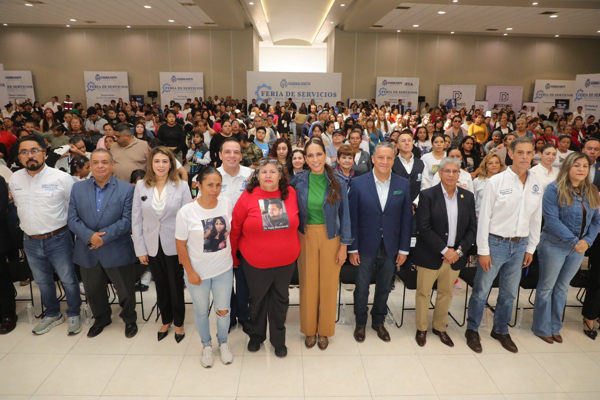 PRODHEG's tweet photo. Participamos en la Feria de Servicios para Familias Buscadoras un espacio para acercar apoyos que contribuyan a su bienestar, salud y proyectos de vida.

En la PRODHEG tenemos el compromiso de escuchar sus historias y acompañarlas en la defensa de sus derechos. https://t.co/25LH2qTe7x