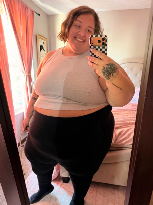 Ssbbwjane's tweet photo. I know I'm chubby but I hope you'll still say "hi" https://t.co/GPDw6b9dL6