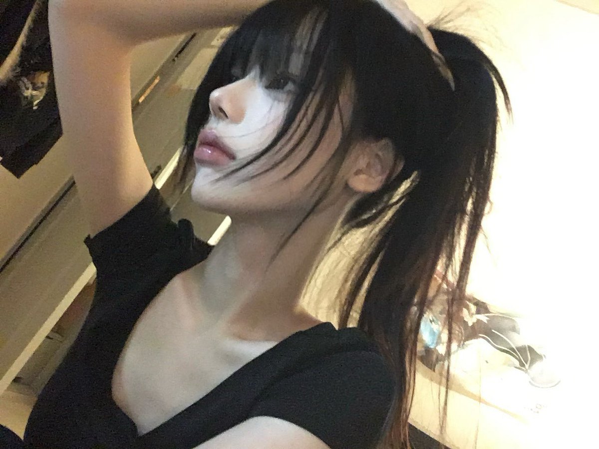 lindsay_di84886's tweet photo. https://t.co/AwAUoaK3Bk