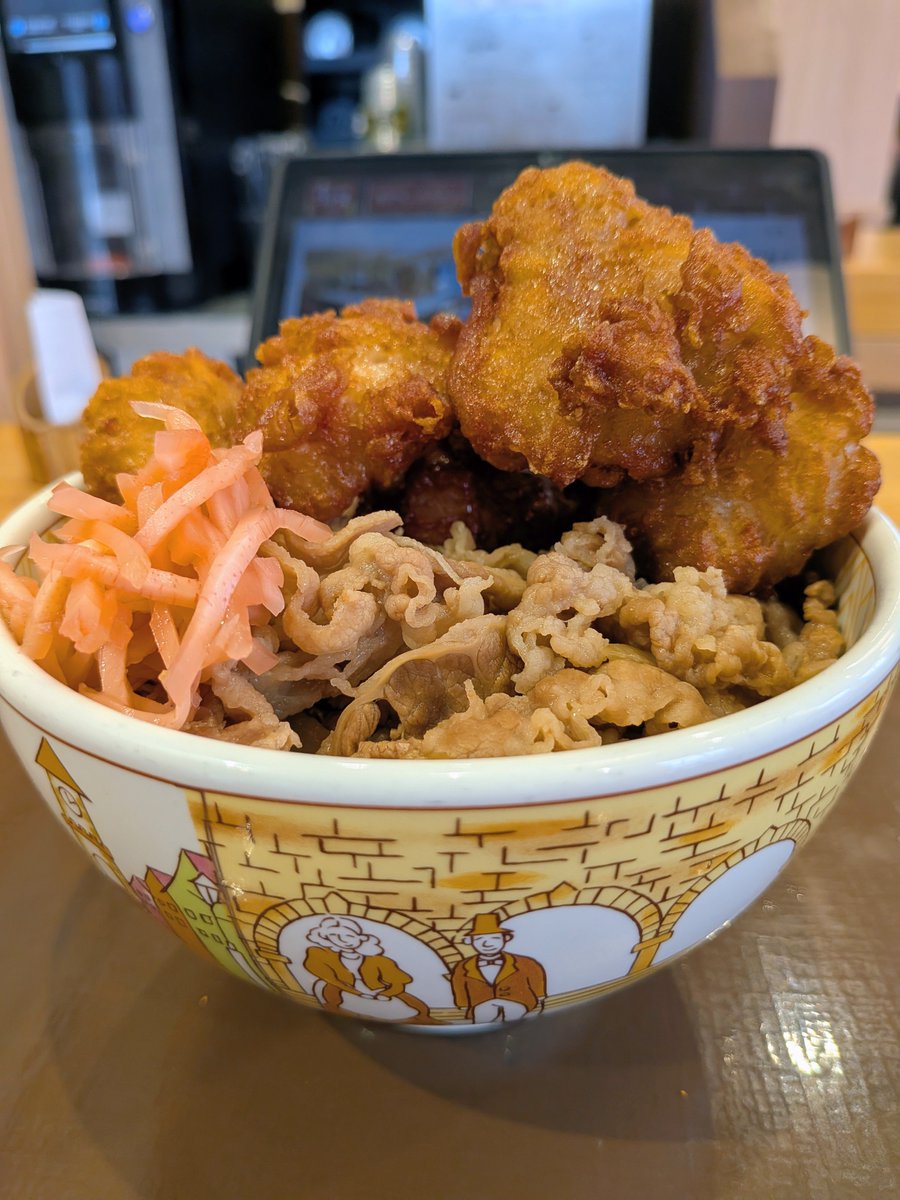 dekamoriramen's tweet photo. あまり知られてないけどすき家の唐揚げはめちゃ美味い https://t.co/O8dFj8Ko3j