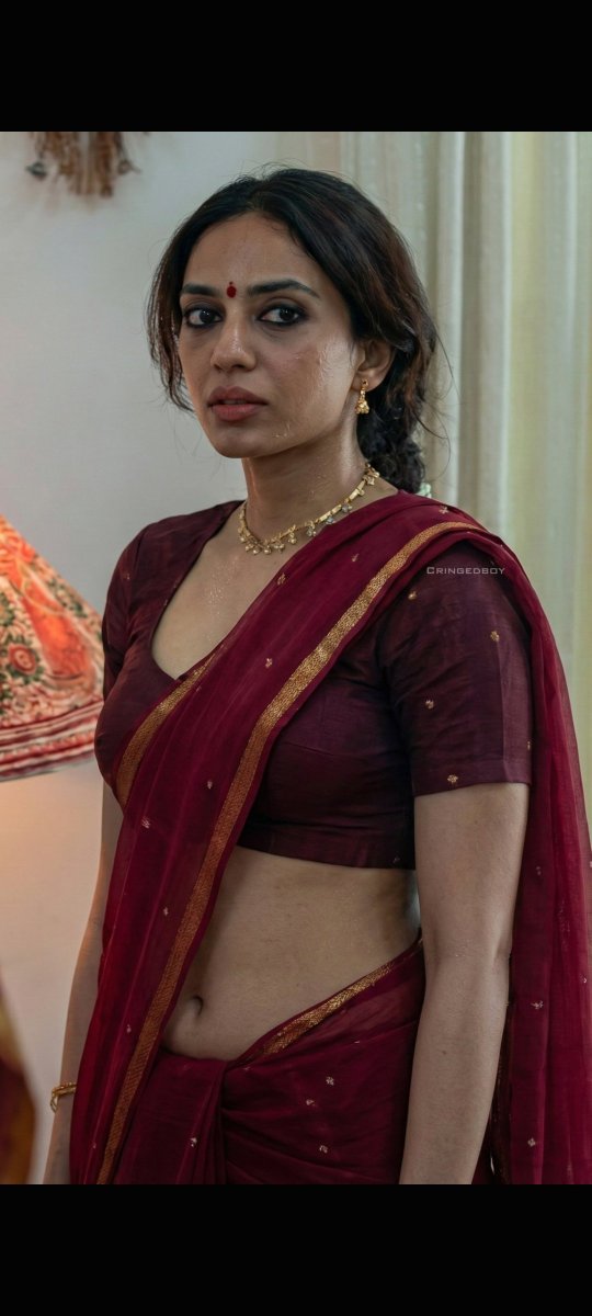 Zxyb58d's tweet photo. Sissy me wearing mom saree and my maid son calling me by her name https://t.co/QKyjEVlbkn