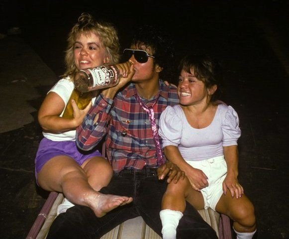 mjchewingum's tweet photo. someone used this photo for a michael birthday post and is absolutely frying me 😭😭 https://t.co/4bLOKcQKgZ
