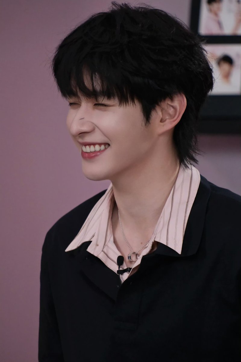 chaclna's tweet photo. 미페이한테 코뜯긴 채로 즈보했던 거 존웃 https://t.co/tLKMdVDUm8
