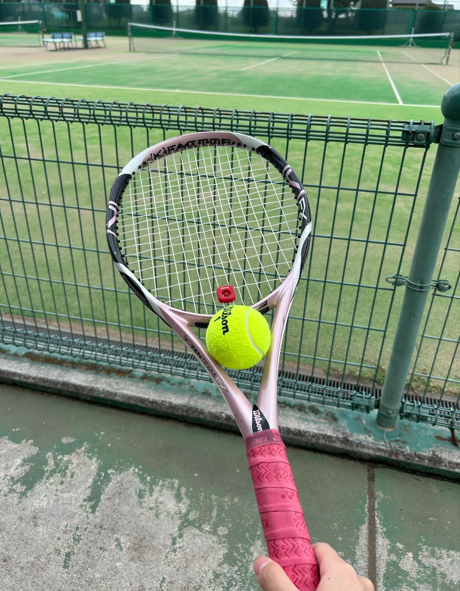 yu3nico2's tweet photo. 今日は高原由妃さんのyuki'Tのピスタチオを着てテニス来た🎾
ボールをうつ音が大好き💕 https://t.co/XNingwTz5m