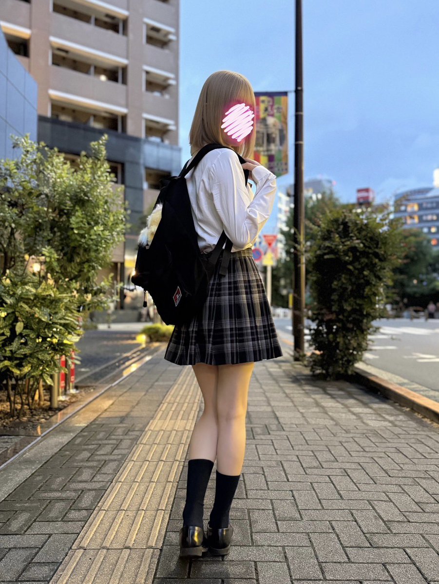 age35koisikute's tweet photo. 【朗報】

・金髪ながら自信アリゆえお写真公開
・神出鬼没系ゆえ予約難易度高

天は二物を与えず
品性に欠ける器用な少女よりも
絶対的才能に満ちた不器用な少女に
可能性を見出した方にだけ降り注ぐ

“金色ノ幸福″

莫大な見返りの運試し
少女遊びの真価を問うならば
賭けてみるのもまた一興

かぐや https://t.co/DAsZjH4PlZ