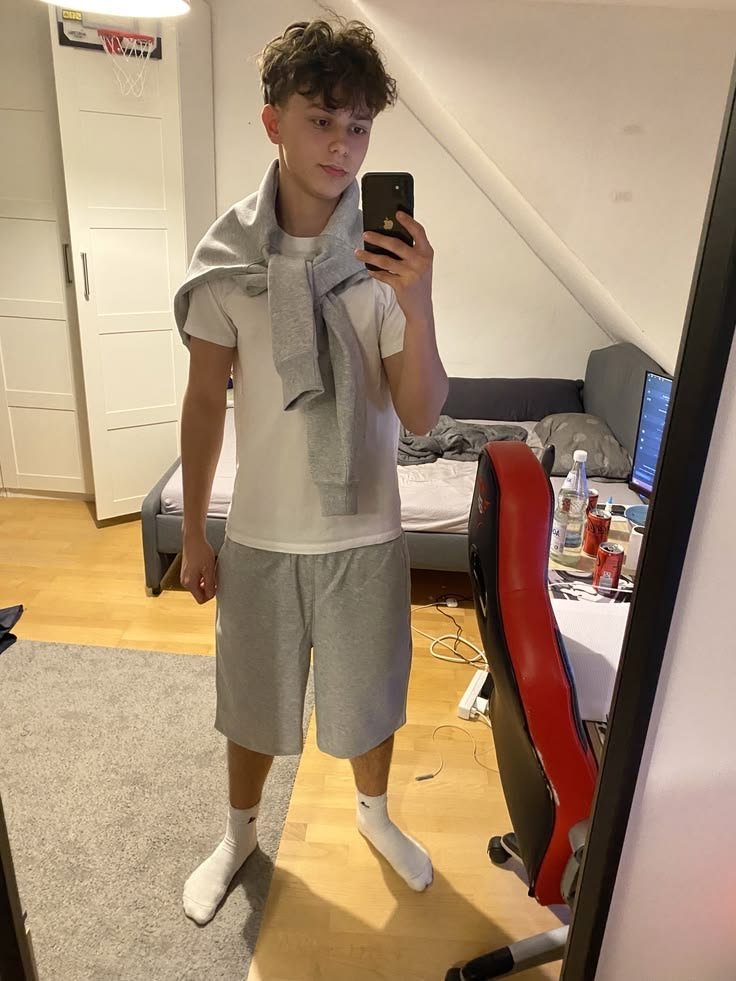 SeanBellgmbg's tweet photo. Available for bait requests π₯ π― π
#baited #str8bait #baitrequest
#straightbait #addchat https://t.co/CdkvShctw9