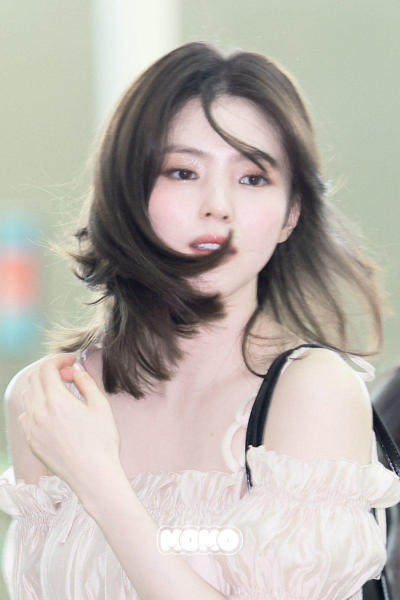 xeeL_IN_'s tweet photo. 미녀의 축복은 어디까진가.. https://t.co/TKJ7zBnDZg