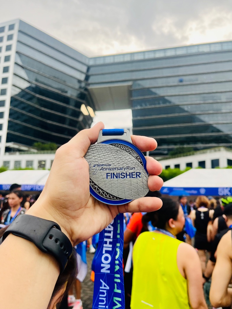 J_Morgan0000's tweet photo. Decathlon 9th Anniversary Run 🏃♂️
A little running, a lot of laughs, and the best gang to share it with. 🫶📸
#DecathlonPH #9thAnniversary #ReadyToRun #Runrio https://t.co/GJH0ZrqLcb