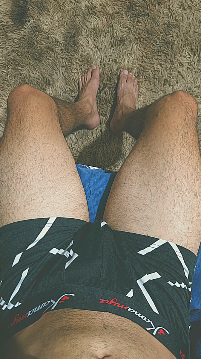 Jhon_00700C's tweet photo. Hora de dormir 😴 https://t.co/gvwjCTIzak