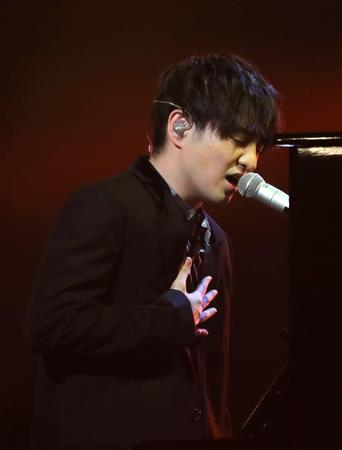 higedan_log's tweet photo. Official髭男dism
藤原聡に学ぶ夢への向き合い方

①やりたいことを曲げない
②厳しくても取り組む
③熱意を仲間へ伝える
④知らない分野を研究する
⑤乗り越えた経験を自信に変える
⑥夢は願うだけでなく行動と継続で近づける

出典：米子祭り2019、Real Sound 2019、ディア・フレンズ2021 https://t.co/ExjxwT9gi8