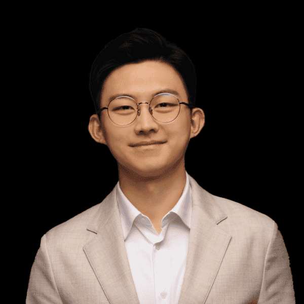 CoinMarketCap's tweet photo. LATEST: 📊 CryptoQuant founder Ki Young Ju told Coinage that there will likely never be another 2021-style altcoin season, as small caps must now compete for liquidity with tokenized stocks and RWAs. https://t.co/UHJ9R59WVV