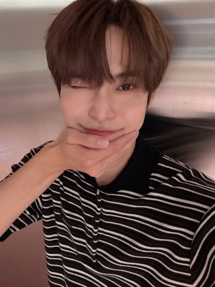 aenaei19's tweet photo. 믿고 보는 아궁빵 시초자 도영 https://t.co/MWN24qxeO1