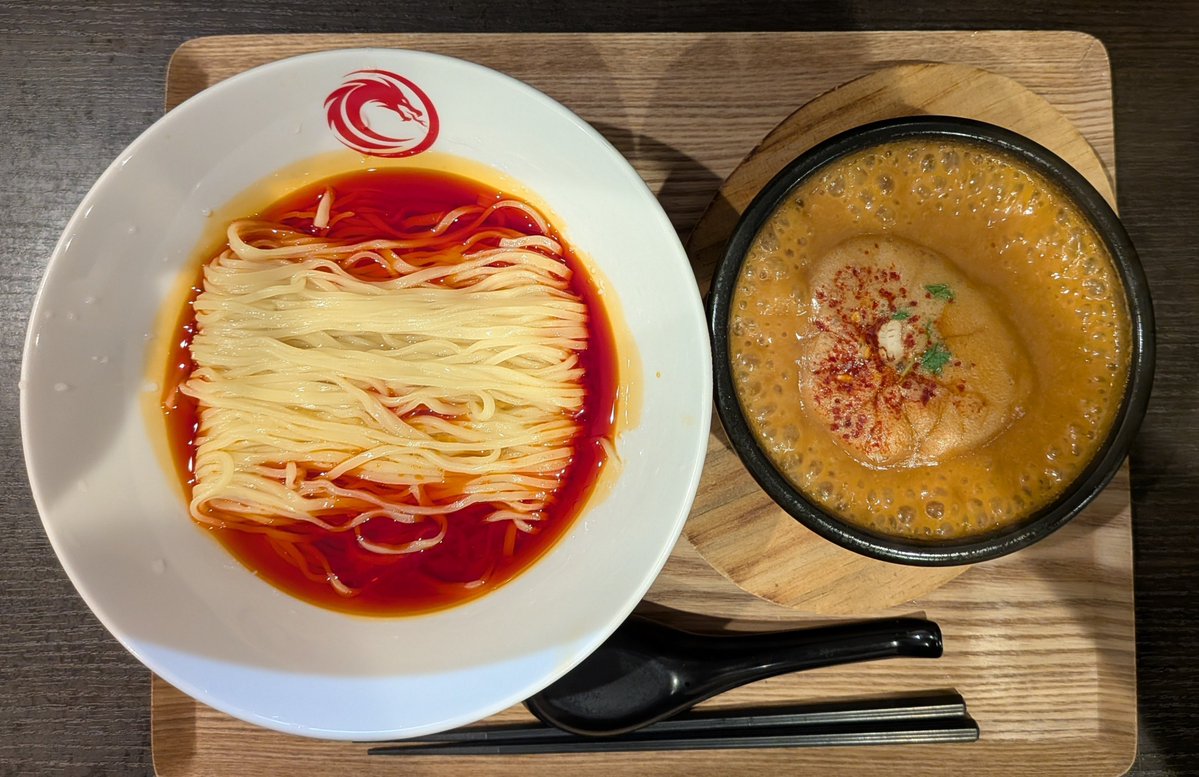 k_kun5050's tweet photo. 担々麺 威風堂々　　愛知県名古屋市
•煉獄 担々つけ麺
昆布水とラー油に浸かった麺と胡麻ベースの濃厚つけ汁!
なるほど、うめ～♪ https://t.co/GkMYnMo41B