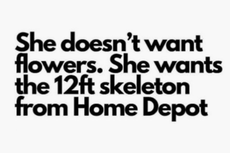 TooHot2Handle26's tweet photo. Good morning weirdos! ✨🖤 https://t.co/49IazO1eF7