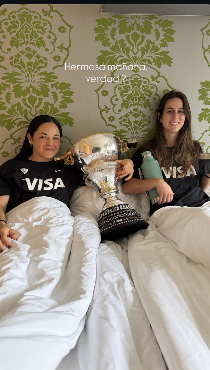 belen9339's tweet photo. Ellos decidieron tener la tercer estrella, una cama y un mate 😮‍💨 https://t.co/XEHC4zVpmM