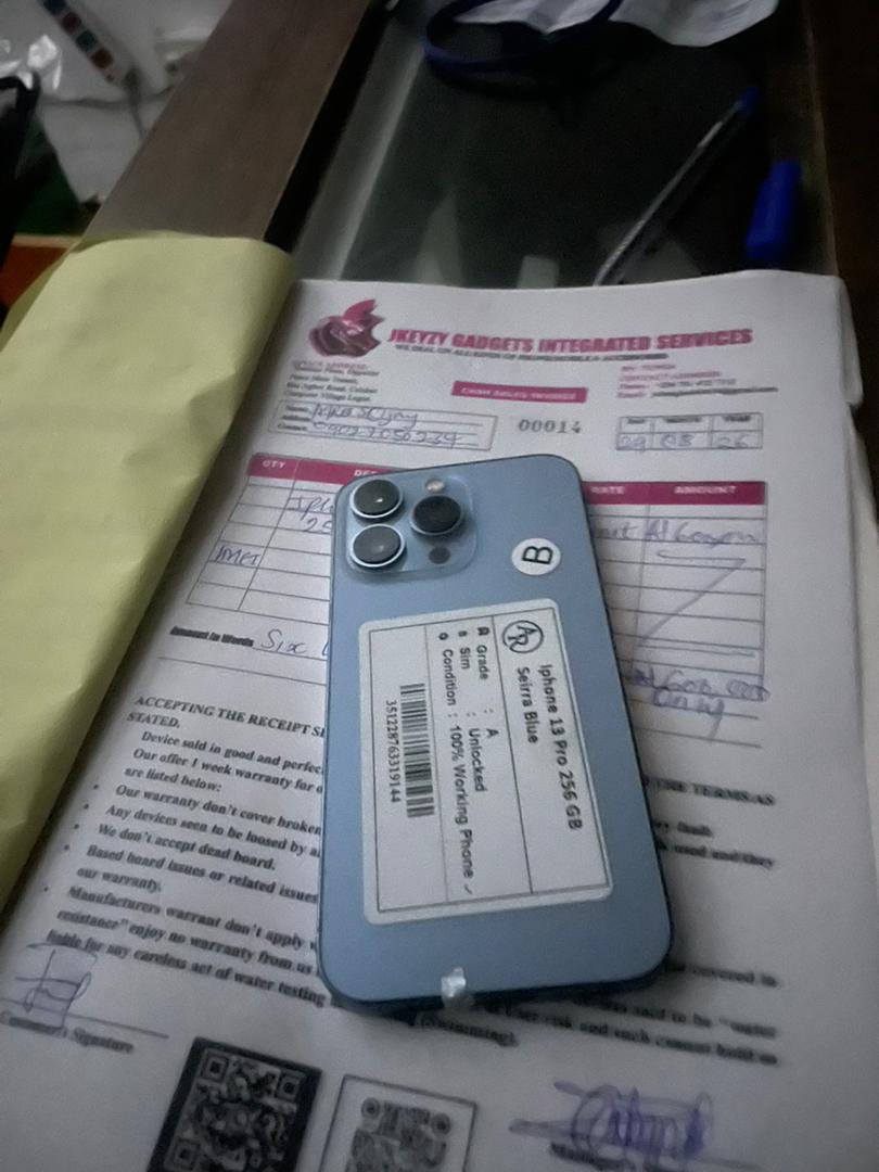iamjkeyzy's tweet photo. iphone 13pro 256gb .. soldout ❌

Thanks for choosing JKEYZY Autos and Gadgets 

Dm  07014727113 https://t.co/uFgpu7aAgf