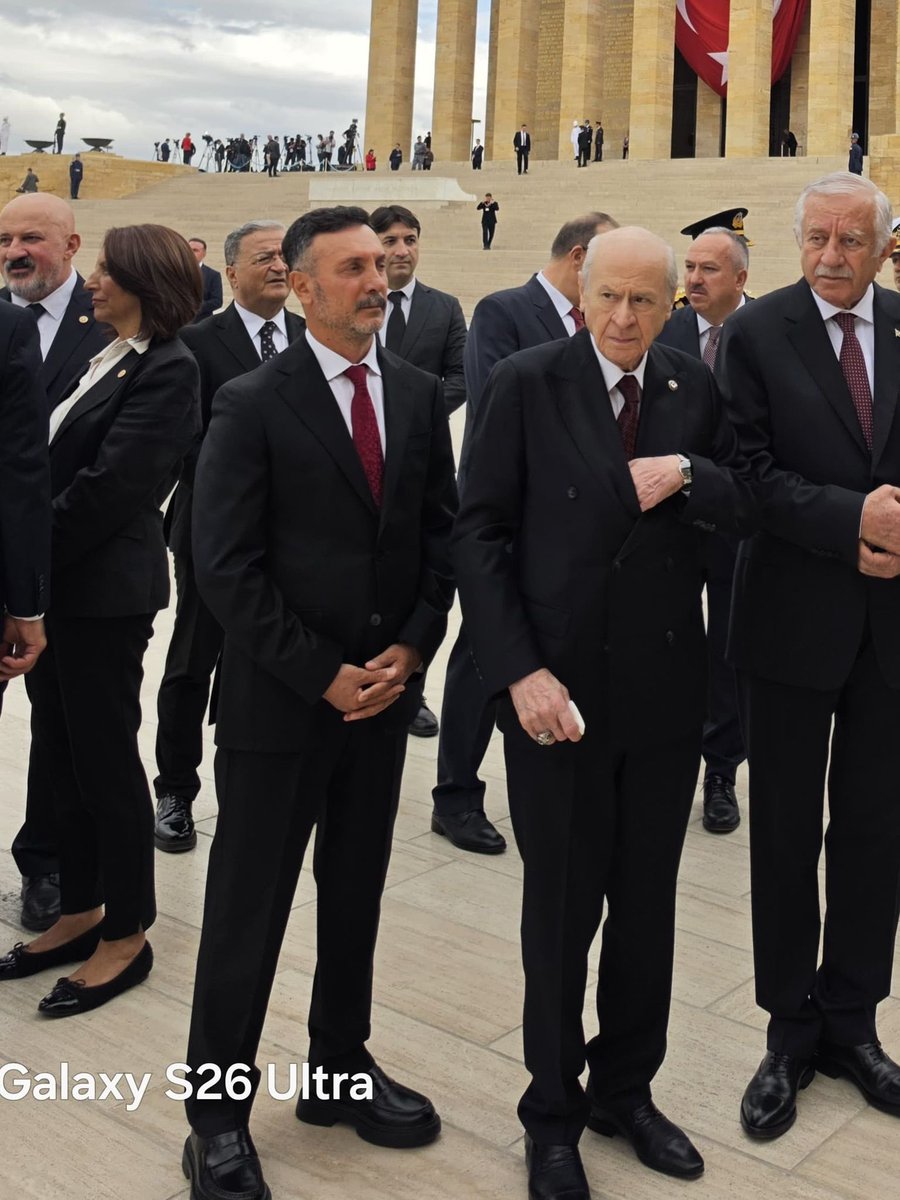 ayyildirim1's tweet photo. Liderimiz Sayın Devlet BAHÇELİ, 30 Ağustos Zafer Bayramı dolayısıyla Anıtkabir’de düzenlenen törene katıldı. https://t.co/b6a3Qc4mdJ