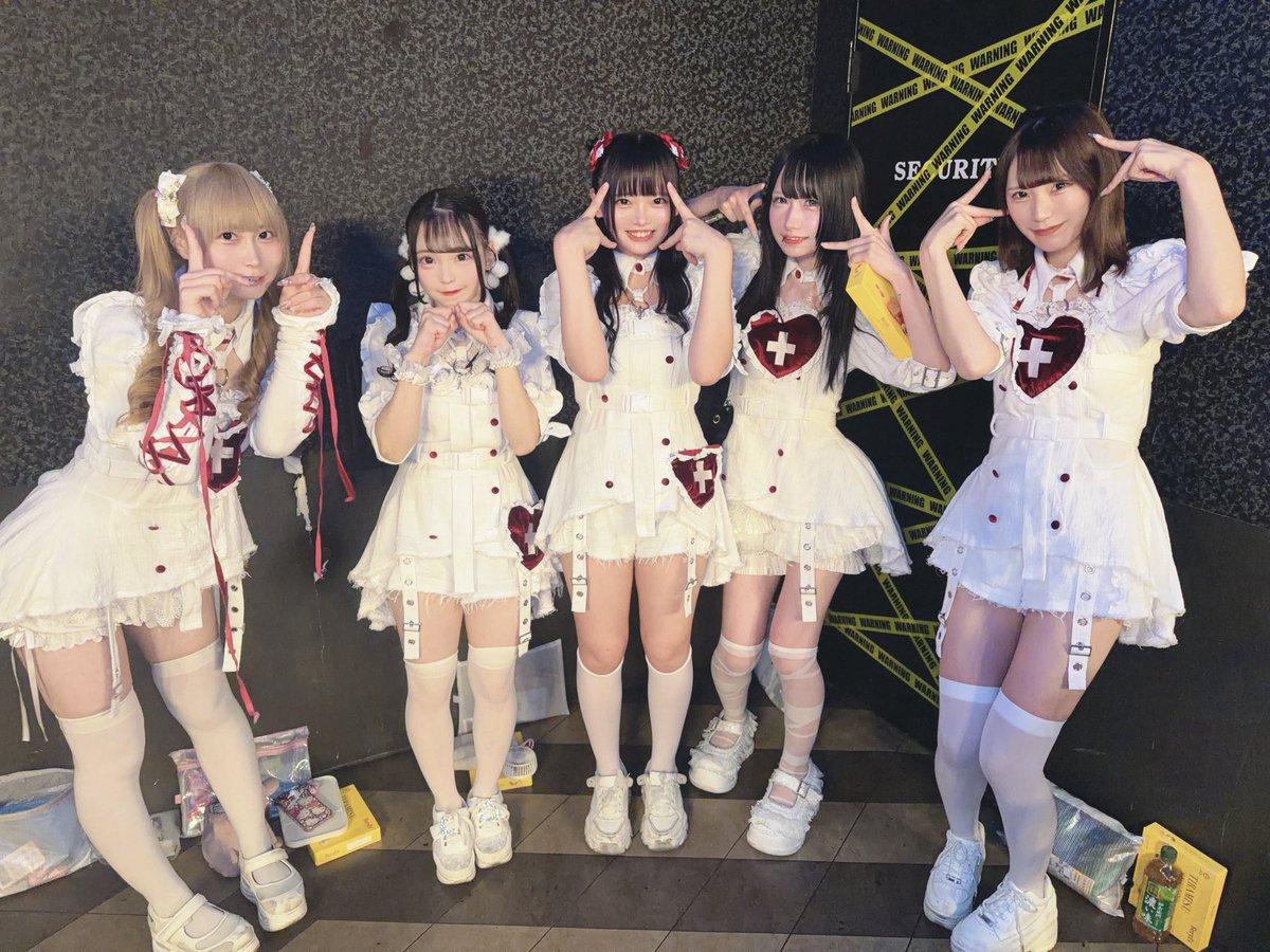 じばにゃんです♡ 電脳にゃんぱしー👾【Official】 (@Dnyan_official) / X