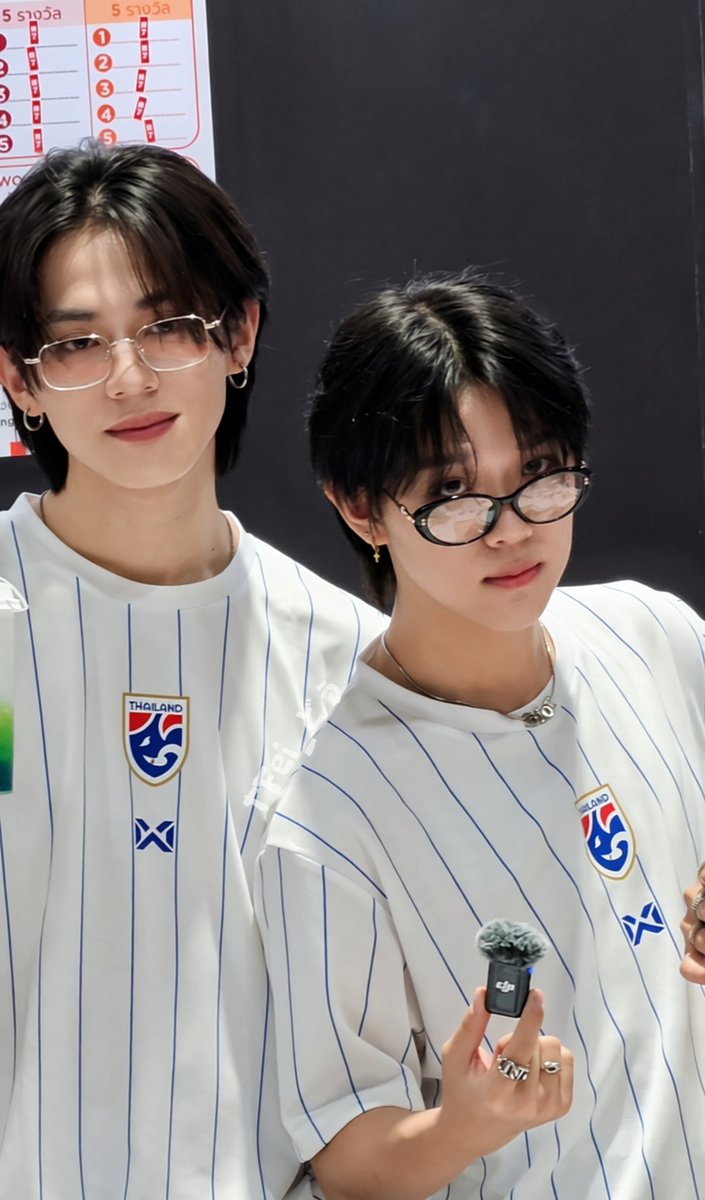 TFei_douhi's tweet photo. 最好的末子组
💚💜

#LILLEAGUE #百田隼麻 #難波碧空 https://t.co/lWIYFxzMBo