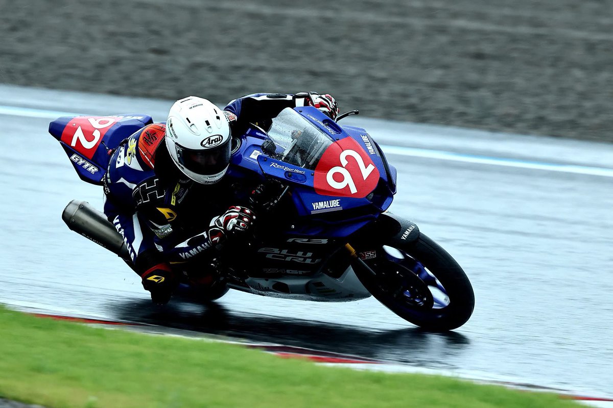 kunimitsu9241's tweet photo. 8.29 全日本ロードレース選手権　MFJCUP Rd4 Motegi

QF P2
Race P1

長かったですが、やっと優勝することができました！
夏やってきたことが結果になってとても嬉しいです！
残り2つも頑張ります���
チームの皆様、スポンサー様、応援してくださった方々本にありがとうございました！ https://t.co/cctQ9dqtJH