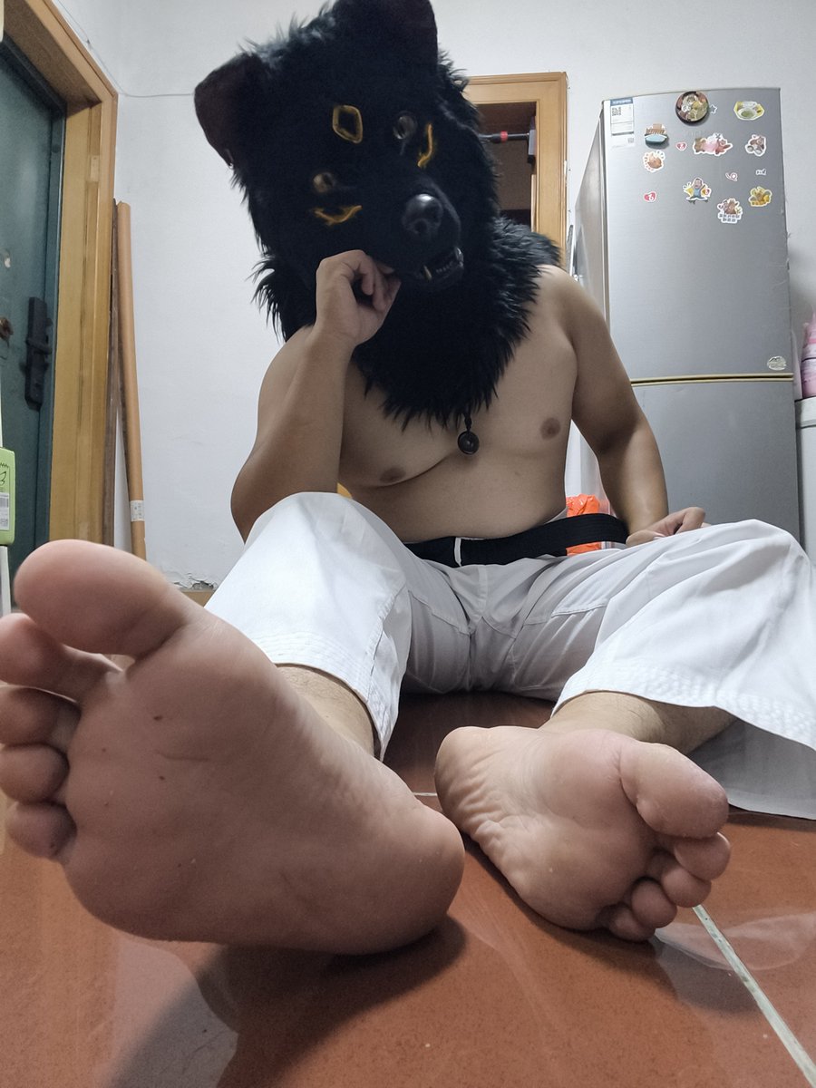 BlackW_QM's tweet photo. “你就是下一个挑战者吗？” https://t.co/xeLEy75CY0