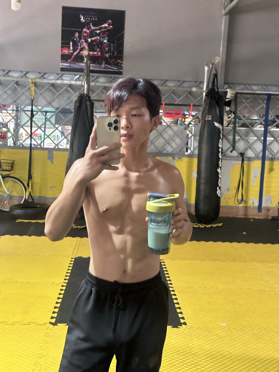 Sangdamww's tweet photo. K8 cần tìm hiểu 1 cj trên x https://t.co/2MlmewtgPh