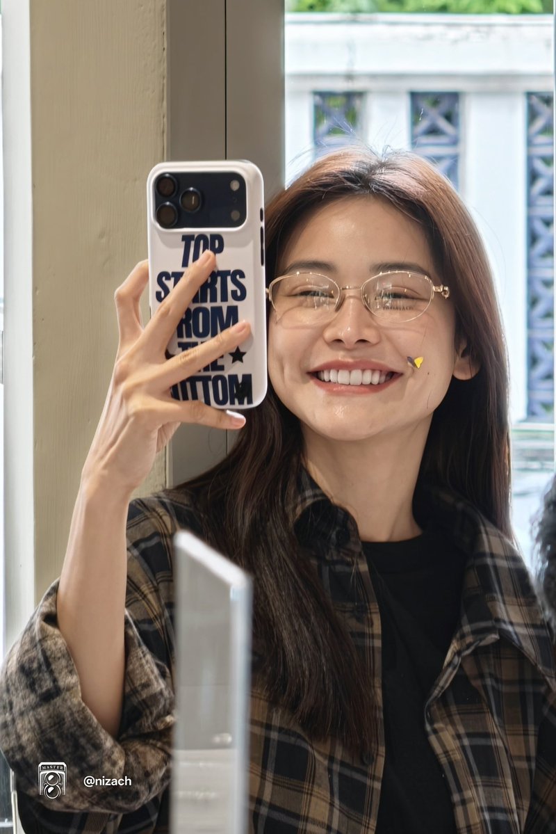 gubgib_kt's tweet photo. วันนี้ลุคพี่ฟ้าคือกร้าวใจมากกก 😭🖤 เท่แบบตะโกน! ชอบการแต่งตัวลุคนี้มากดูชิลแต่มีเทส หน้าสดดูคลีนๆ เป็นธรรมชาติ เข้าถึงง่าย 🫠✨

ลุคนี้คือชอบจริง ชอบมาก มันถูกต้องไปหมด!! #อิงฟ้ามหาชน https://t.co/a7VptGr9NE