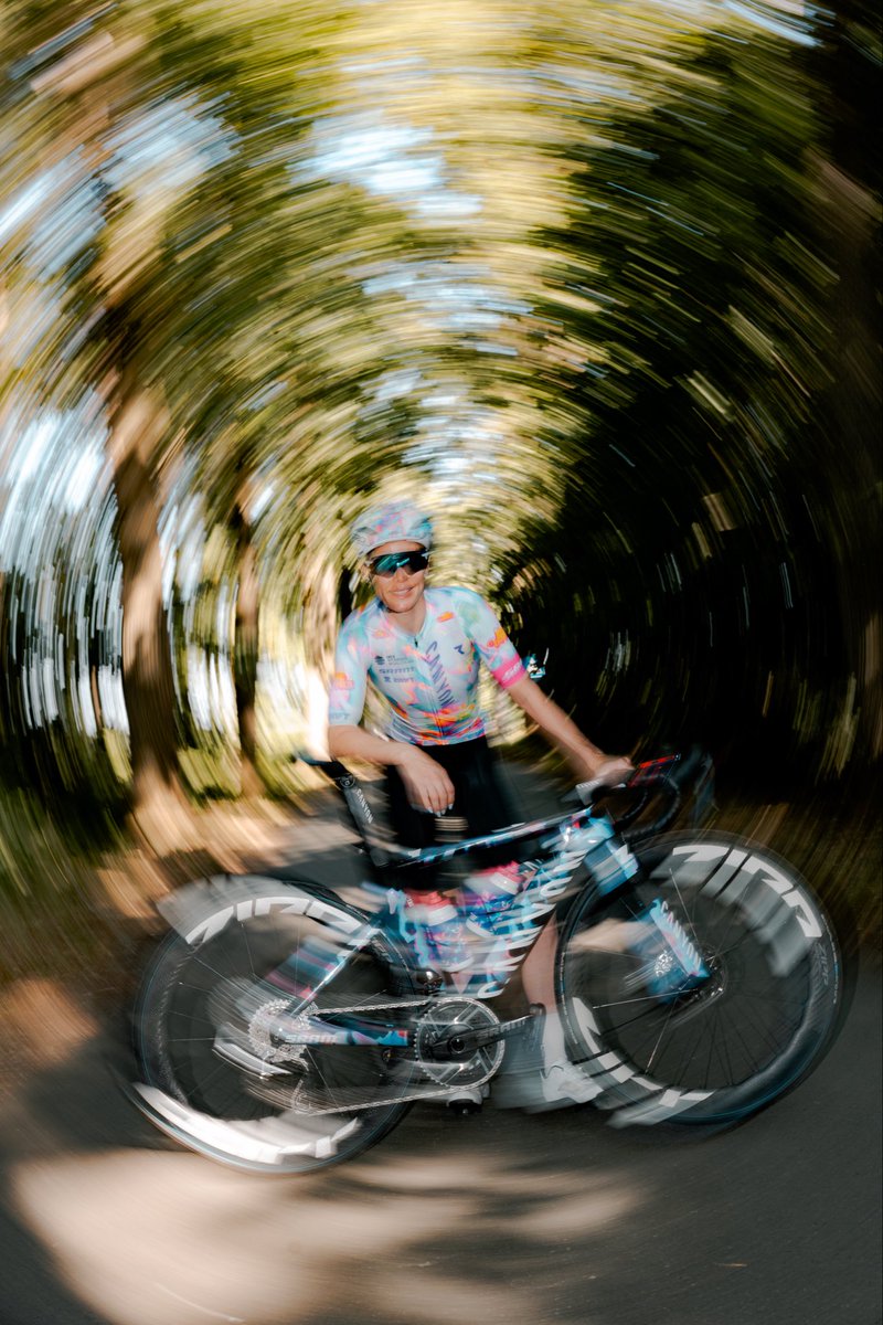 WMNcycling's tweet photo. 🇺🇸 RACE-DAY❕

A decade after the last edition, #PhiladelphiaCyclingClassic is back, and so are we, with @tiffanycromwell again in the line-up. Should be a fun one. 😎

→ 105.7km | 842m ↑ | 29°c ☁️
🕐 8:30 - 11:30 EDT
🏳️ Live 8:30 EDT (14:30 CET)

📷 @lucasabad14 https://t.co/ko0ToLliiy