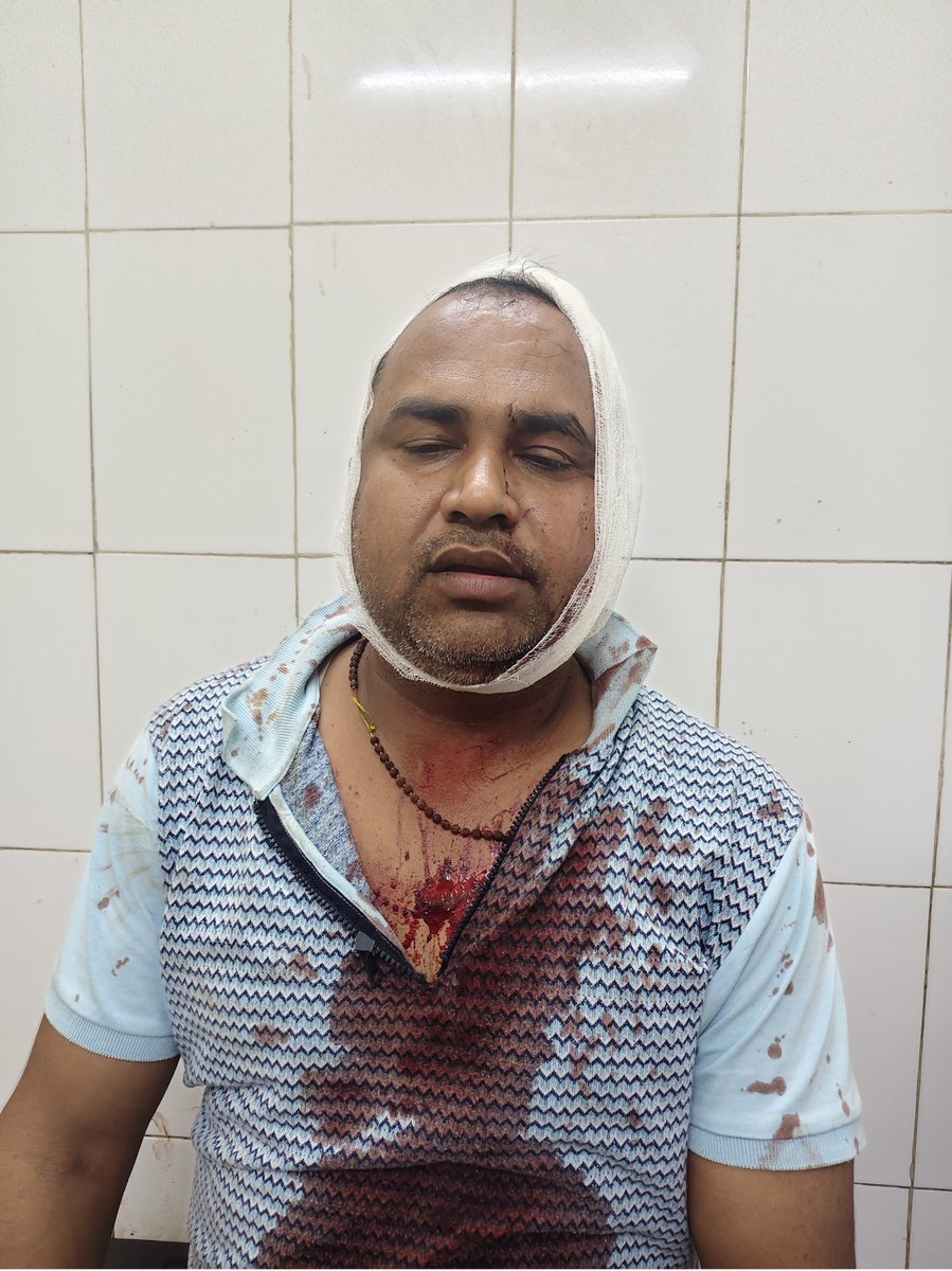 RamanSardar3's tweet photo. @myogiadityanath @dgpup @Uppolice
@adgzonekanpur @rangejhansi
@AnuraagJhansi
भाजपा नेता गब्बर अहिरवार पर जानलेवा हमला 
ललितपुर कोतवाली अंतर्गत सदर चौकी क्षेत्र में अपराधियों के हौसले बुलंद 
भाजपा नेता ने कोतवाली में शिकायती पत्र देकर अपराधियों पर की कठोर कार्यवाही करने की माँग https://t.co/H5k2YgTbJj