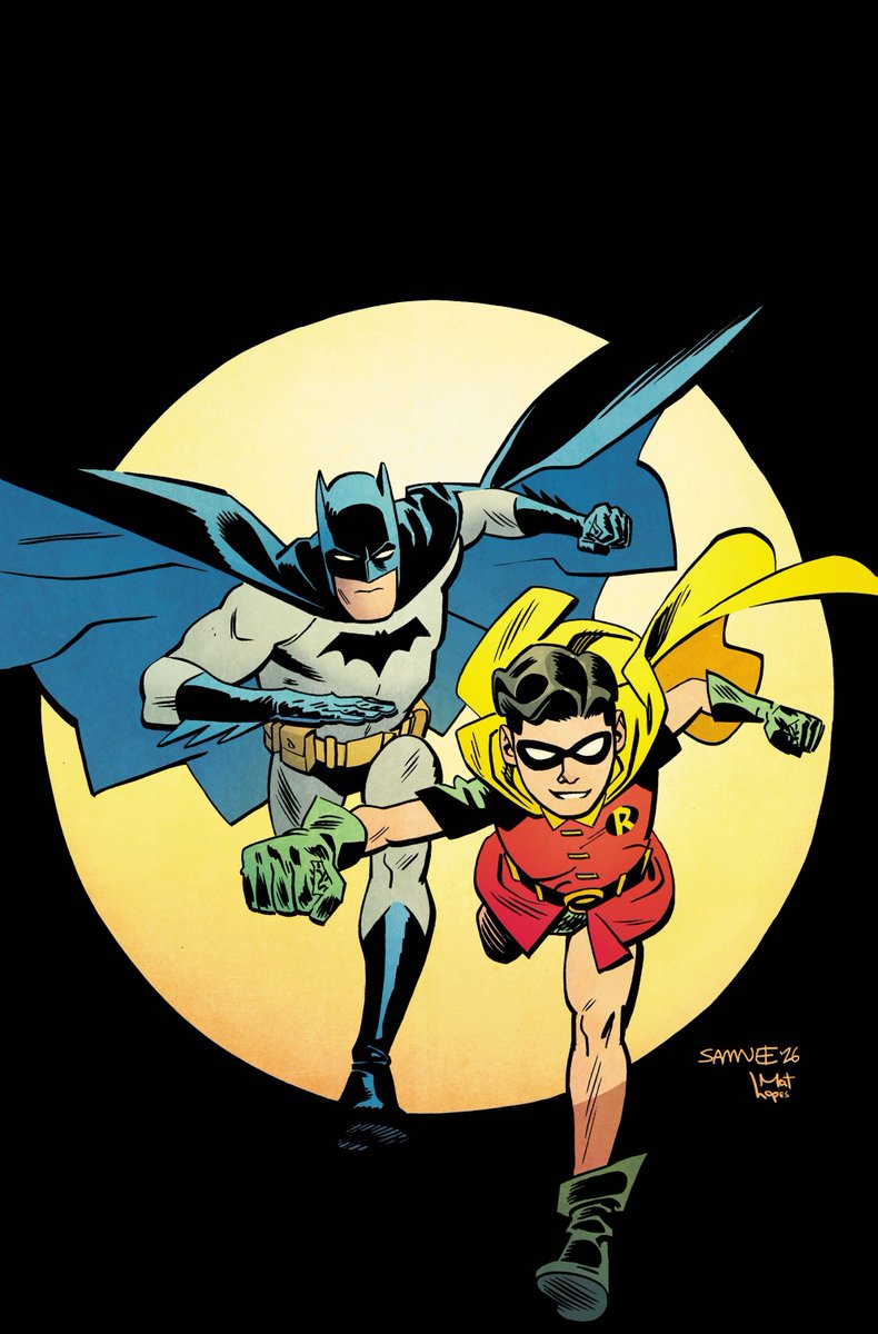 Circusbirdboy48's tweet photo. The grumpiest, most traumatized man you've ever known raised the friendliest, most outgoing hero of the DC universe https://t.co/ZEgDpzJ74H