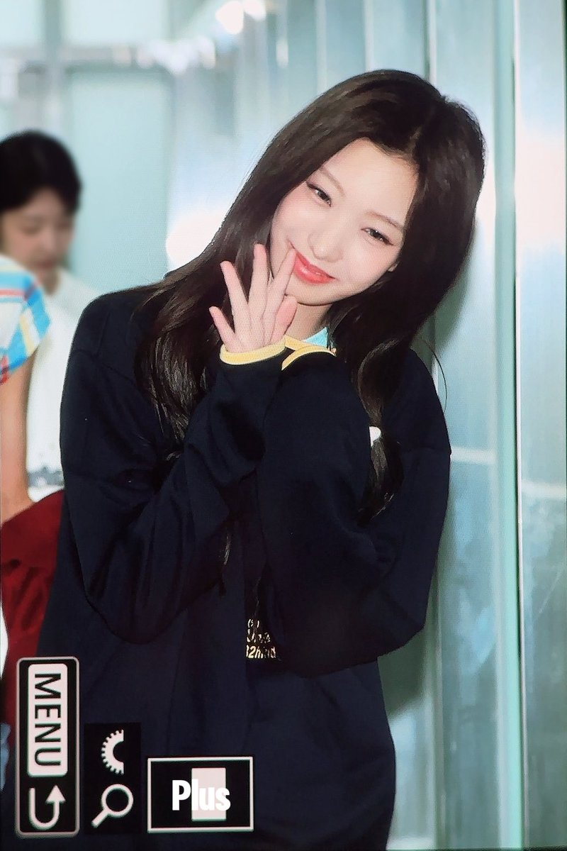 plus_sy34's tweet photo. 260830

 #서연 #SEOYEON #튜이드 #TUIDE https://t.co/UwT3teS65T