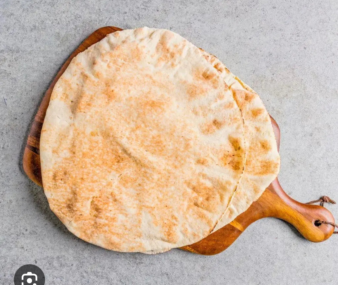 marafe11113556's tweet photo. @kuro_473 Sometimes flat bread helps me with nausea like really makes it go away but you have to eat it with nothing just the bread and it mostly works with food nausea ( a pic of the bread) https://t.co/l1HQ6FhL8Q
