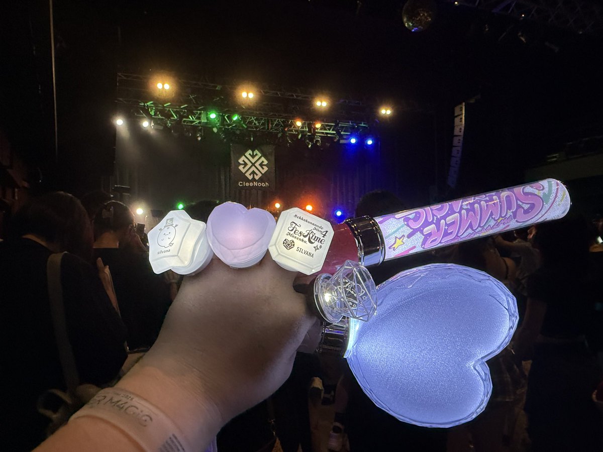 mokarate_sk's tweet photo. クレノア大阪公演本当に楽しかった😭
久しぶりのLIVEめちゃくちゃ良くて特典会も沢山お話できて本当に幸せでした、、。
絶対また会いに行きます😭

 #クレノア https://t.co/fJCxtKxWKE