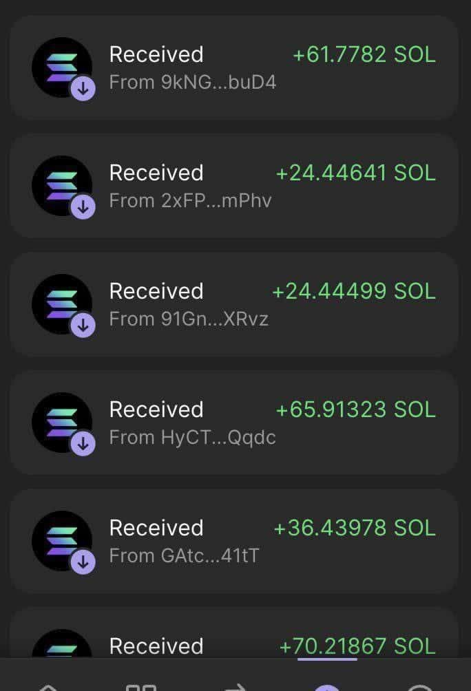 Raphael1402X's tweet photo. Drop your $SOL address 👇🏻

Like &amp; Retweet + Follow  🔔

Check your wallet in 24 hours! 🎁 https://t.co/nDy5dD1ztW