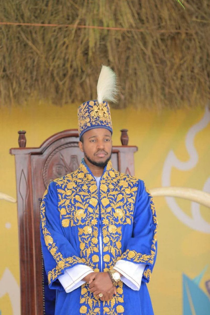 ChimpReports's tweet photo. Dallas Mayor Recalls Presenting King Oyo With Key to the City
https://t.co/K5go4E4waK #ChimpReportsNews https://t.co/U4LgDXJjCQ