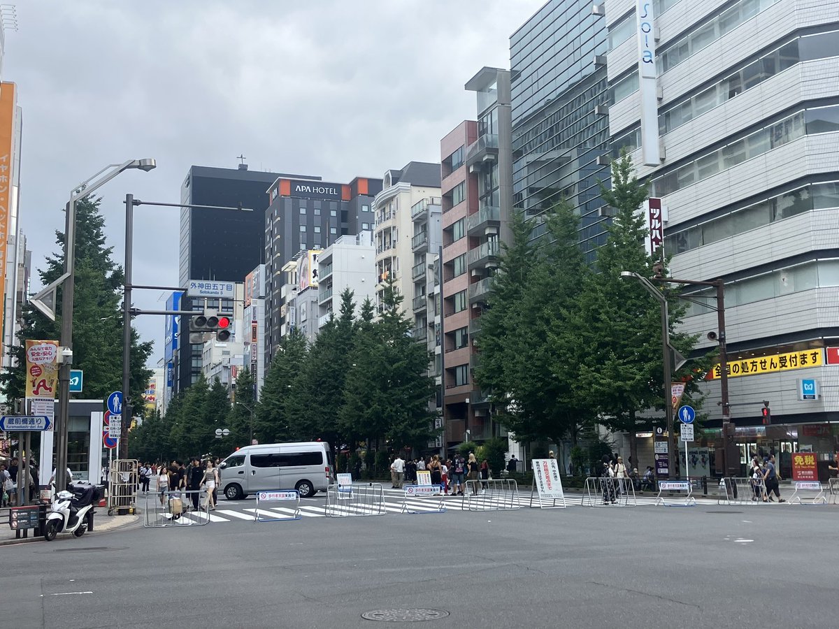 akiba_plus's tweet photo. ホコ天久しぶりに来た！ https://t.co/hsJfpaxhxJ