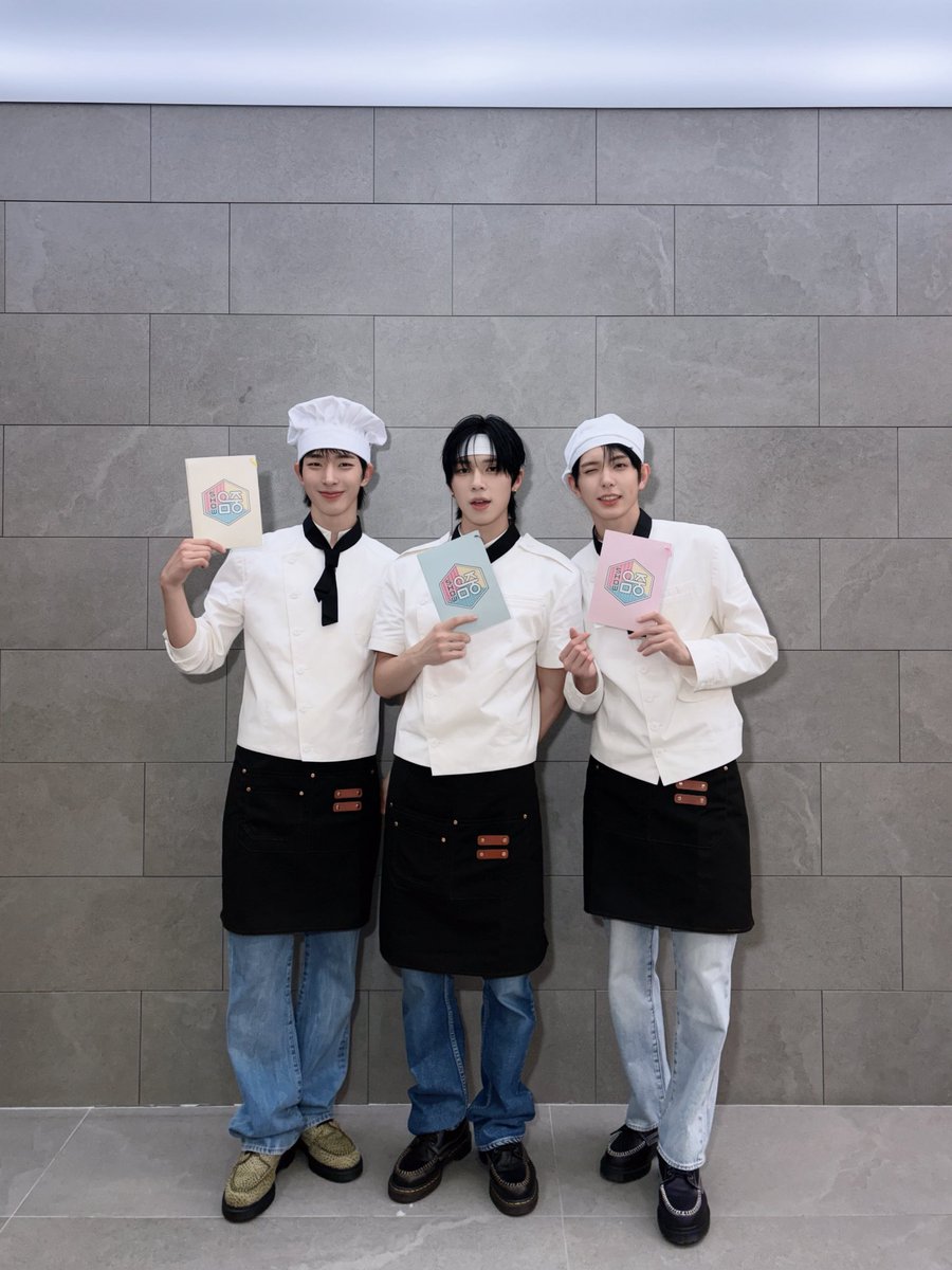 MBCMusicCore's tweet photo. 토요일은 우리가 쑈! 음악중씬 요리사~🧑🏻‍🍳❤️‍🔥

#토모야 #TOMOYA 
#소건 #SOGEON
#유키 #YUKI #NEXZ https://t.co/1puEoSlFex