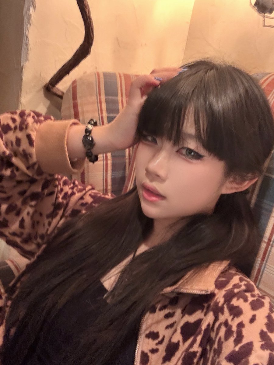 Zoeyp9nav's tweet photo. #拉拉 #les #wlw https://t.co/j83PN8iexI