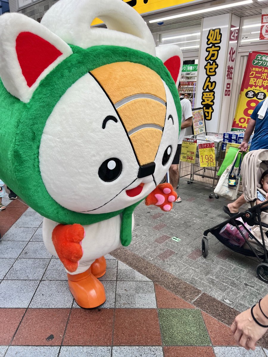 KuritaYuya517's tweet photo. ナインモール九条商店街で

>>みんなが主役！こどもまつり2026<<

が本日18時まで開催中！

たくさんのこどもたちで大賑わい！

初めてのパーソナルカラー診断も🩷

活気ある魅力的な商店街です☺️

#ナインモール九条商店街 https://t.co/DcoTJUu4kH