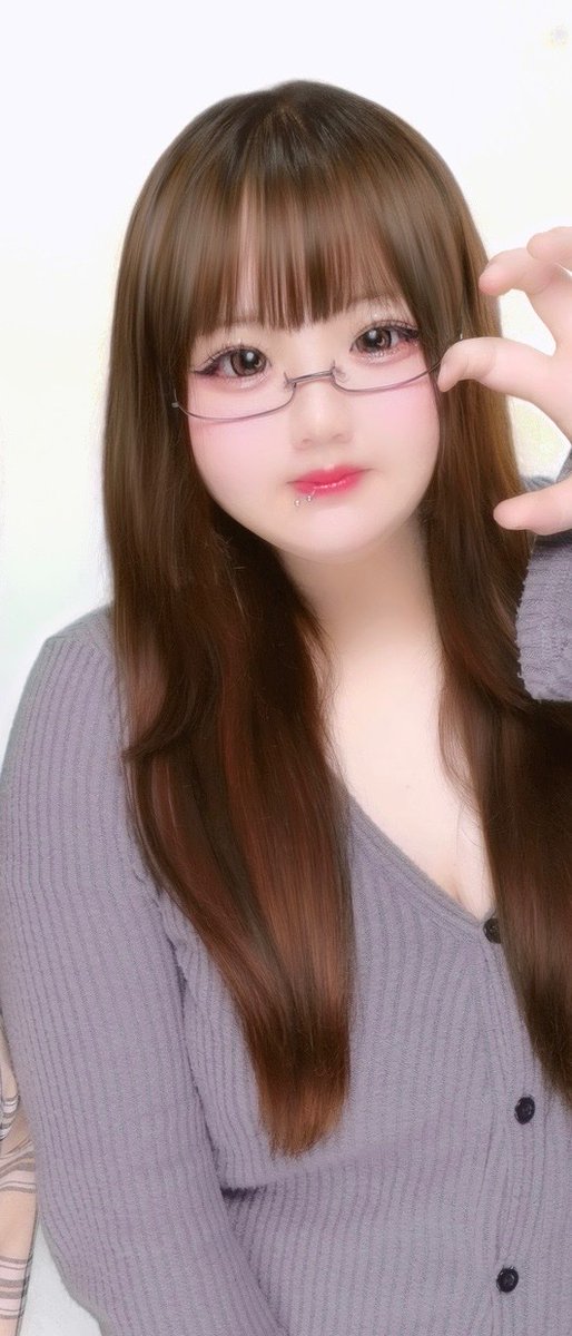 xsq99x's tweet photo. めろお姉さんだった時期もありましてよ。

 #ぽっちゃり  #ぽっちゃり女子   #ぽっちゃり好きと繋がりたい  #埼玉  #浦和  #ラウンジ    #メガネ女子  #めろい https://t.co/mKdzZwJAL0