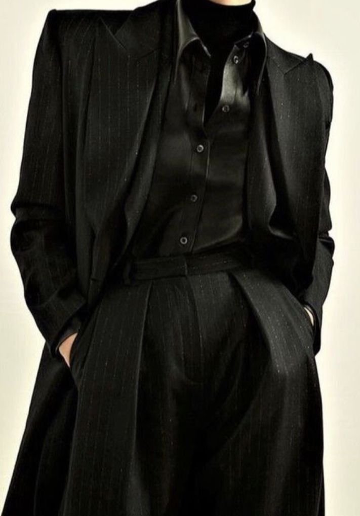 Fariimaacoxa's tweet photo. All black https://t.co/l2nztuTZsC