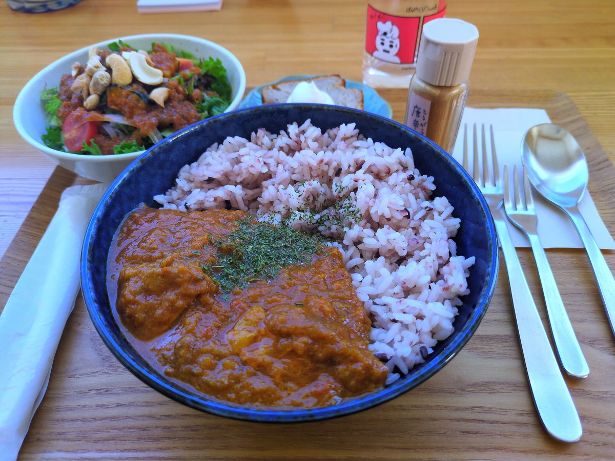 ryk_oa's tweet photo. これはいつかのﾝﾒｰカレー🍛 https://t.co/dwbQA381bs