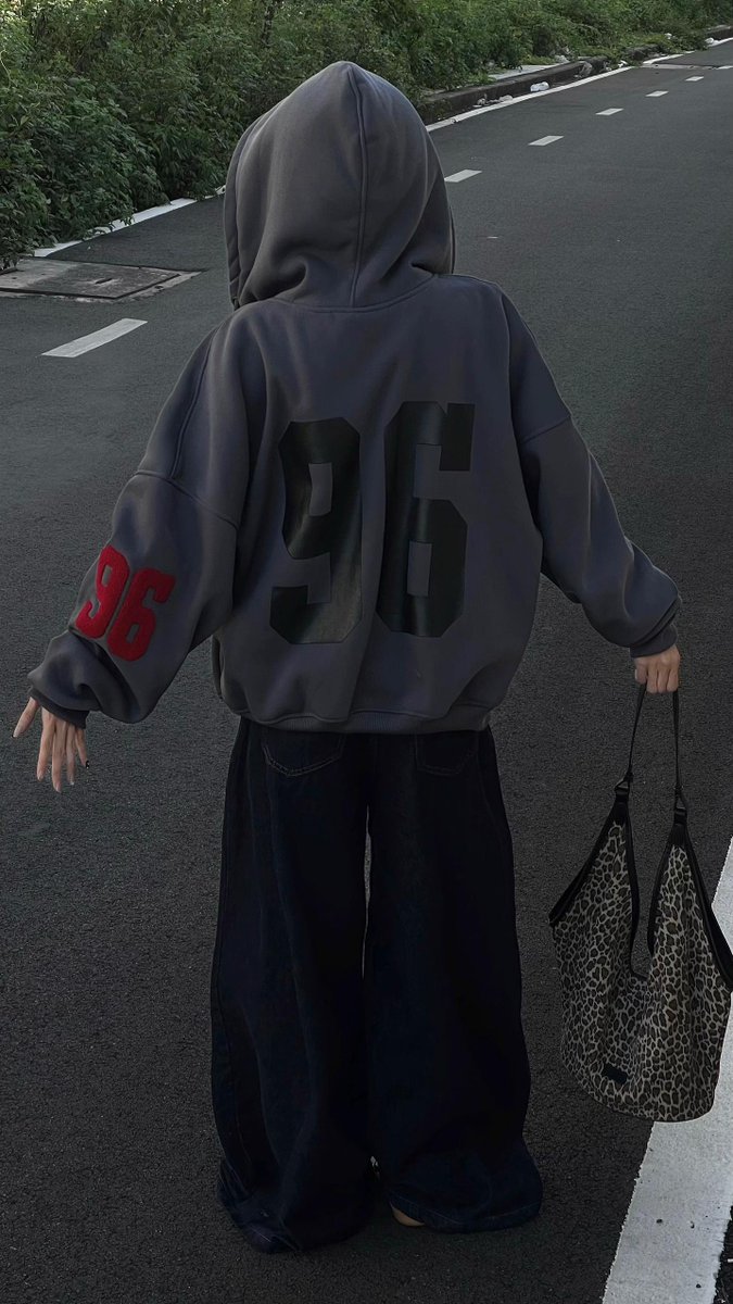SpringYagexws's tweet photo. 心に余白がないと、どうしてもバランスを崩してしまう。考えすぎるのも良し悪しだね。たまには思考を停止させてみるのもいいかもしれない。 https://t.co/hLhrWL6DSG