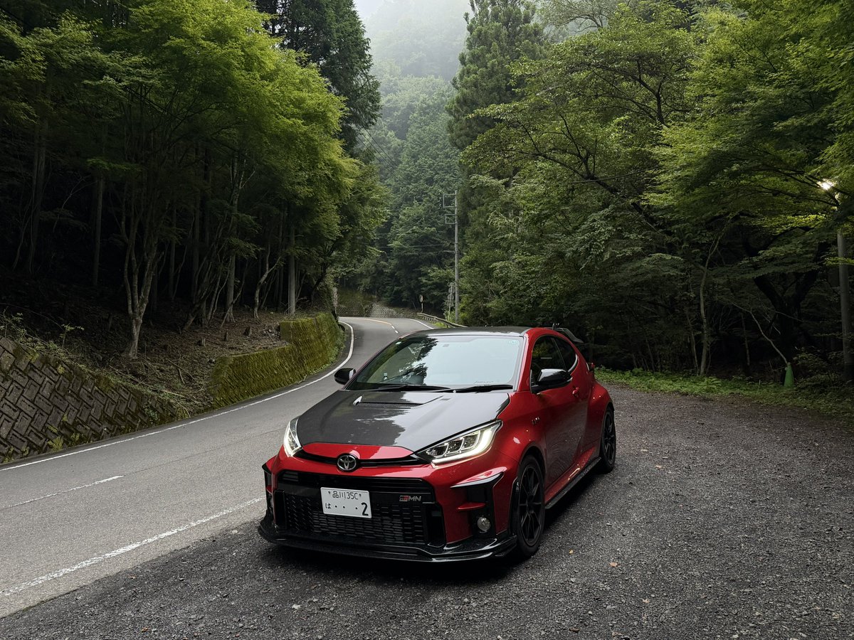 HET_183's tweet photo. 鶴峠

車が全然おらん💦 https://t.co/82OBUIQBPI