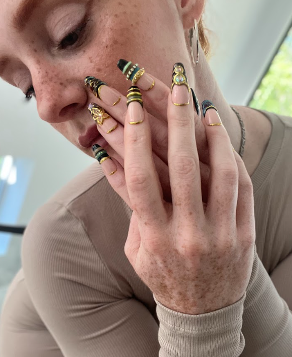 amygingerartt's tweet photo. My nails are the main character today✨ https://t.co/d0El7jIonJ