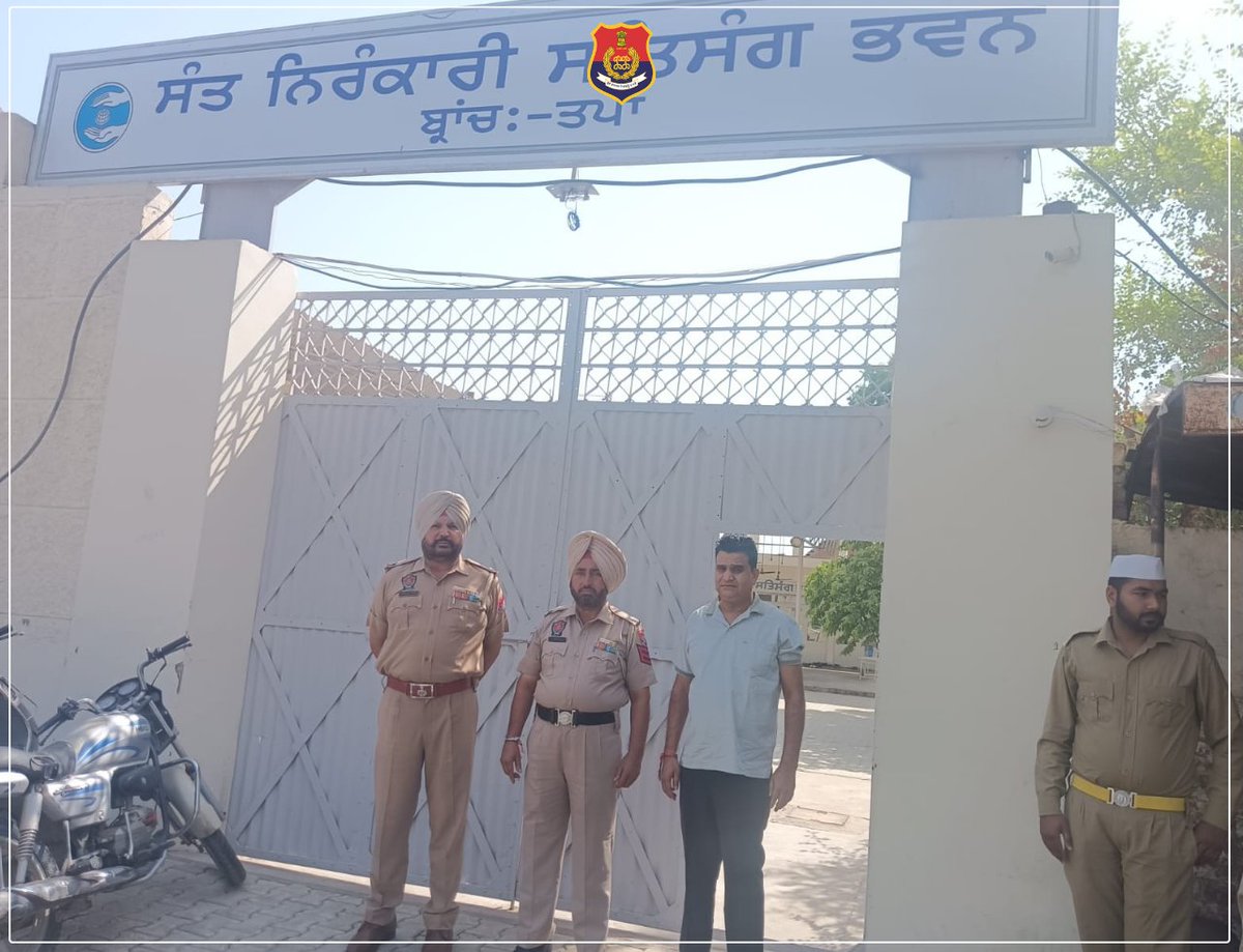 BarnalaPolice's tweet photo. Adequate security and traffic control arrangements have been made by the Barnala Police to maintain law and order in the district, religious programs on Sundays. Public safety is our top priority.
#PoliceWithPublic #BarnalaUpdate https://t.co/P8oD230qjC